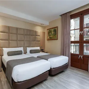*** Hotel Suizo Spain